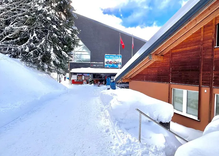 Tarbey - Au Depart Du Telecabine Torrent Apartman